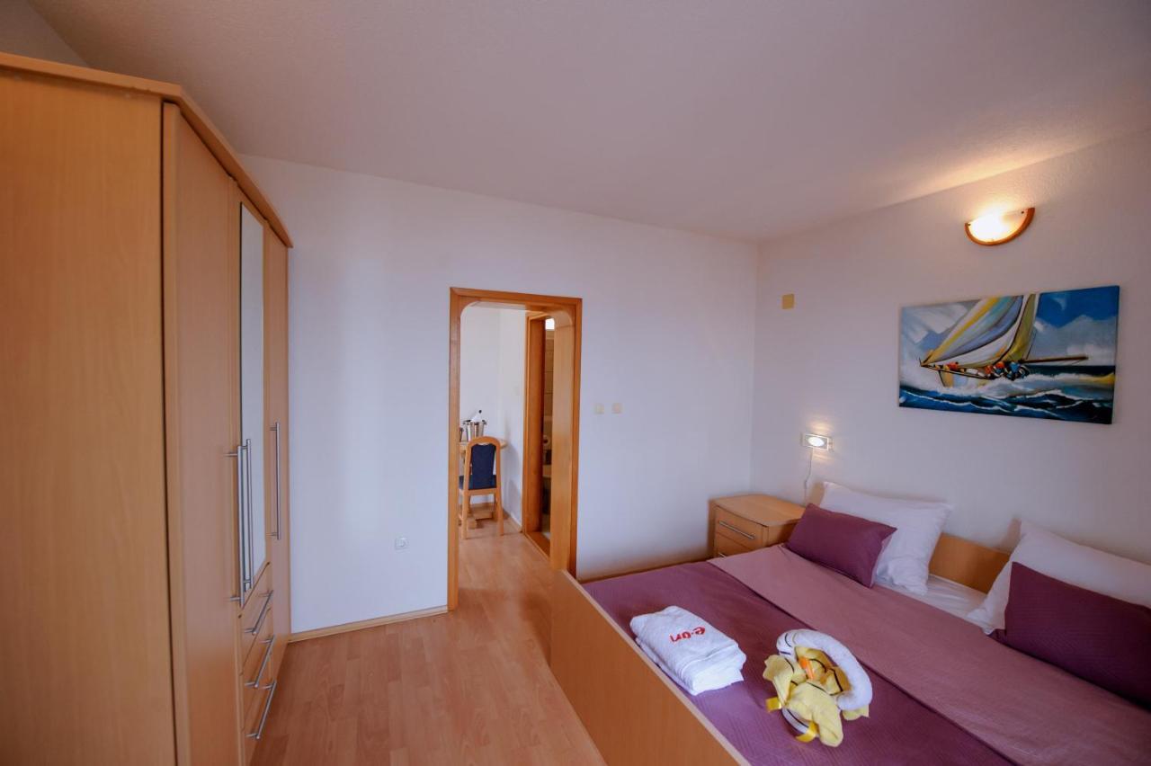 Pension Maric Rooms Brist Eksteriør billede